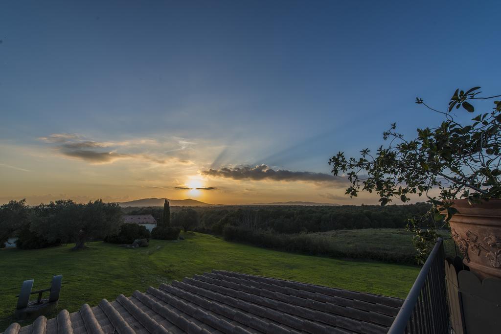 Agriturismo Cerrosughero Canino Exterior foto